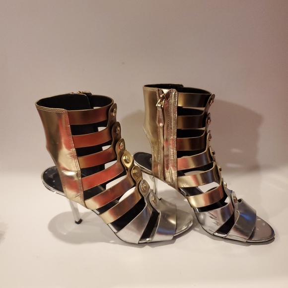 Kenneth Cole High Heels - Picture 6 of 8